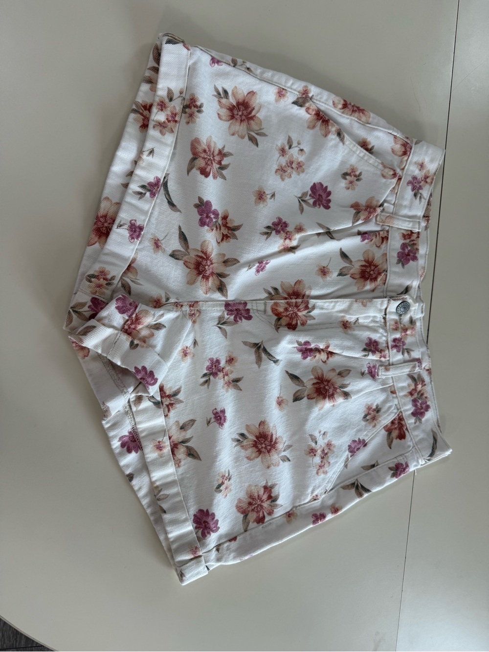 American Eagle 100% cotton denim shorts